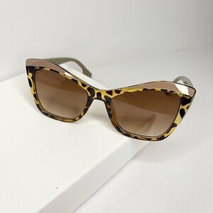 Leopard Print Cat-Eye Sunglasses